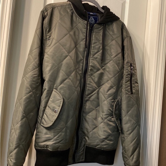 American Rag Mens Hoodie - Picture 3 of 4